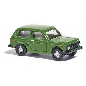 87100 Busch Автомобиль 2121 4х4 зелёный масштаб 1/120 ТТ